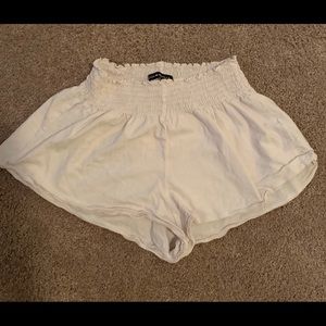 Brandy Melville flowy shorts
